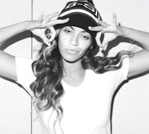 Beyonce1-Instagram-013013-jpg_183759