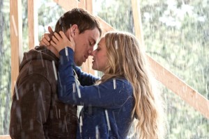 1328920602_channing-tatum-amanda-seyfried-640