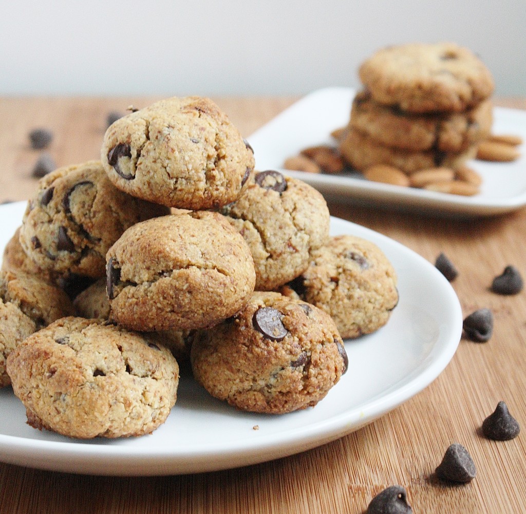 almond-flour-chocolate-chip-cookies-doughballs-1024x1001