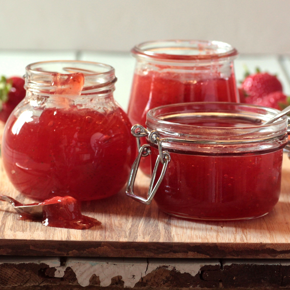 Summer-strawberry-jam-recipe
