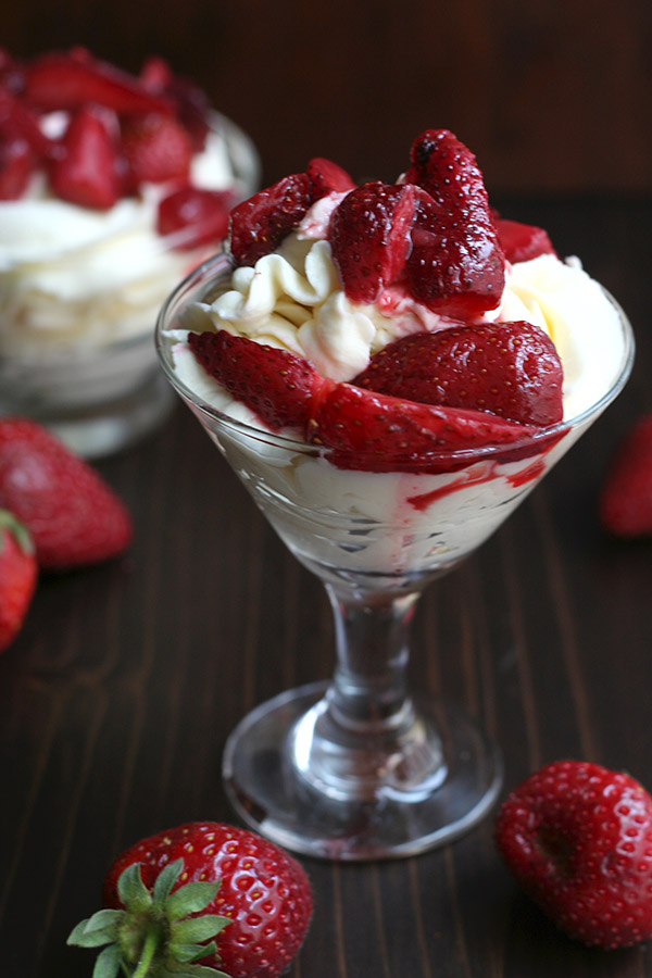 Mascarpone-Mousse-with-Roasted-Strawberries-5