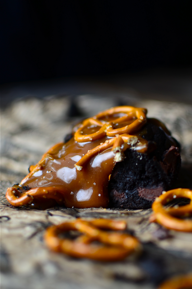 caramel-pretzel-brownies09