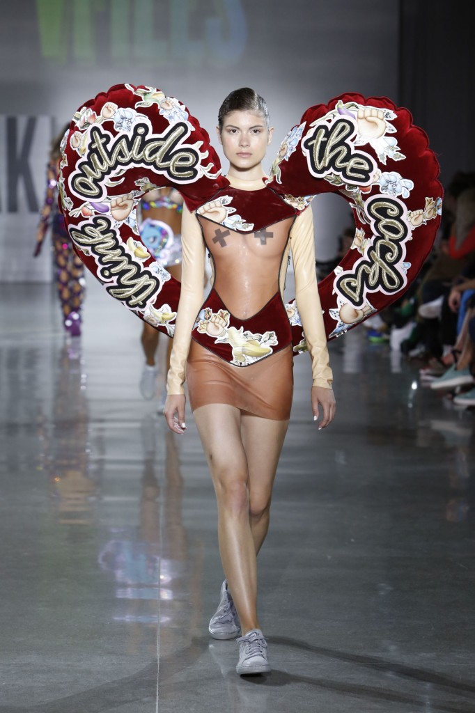 gallery-1441920472-g4a0994