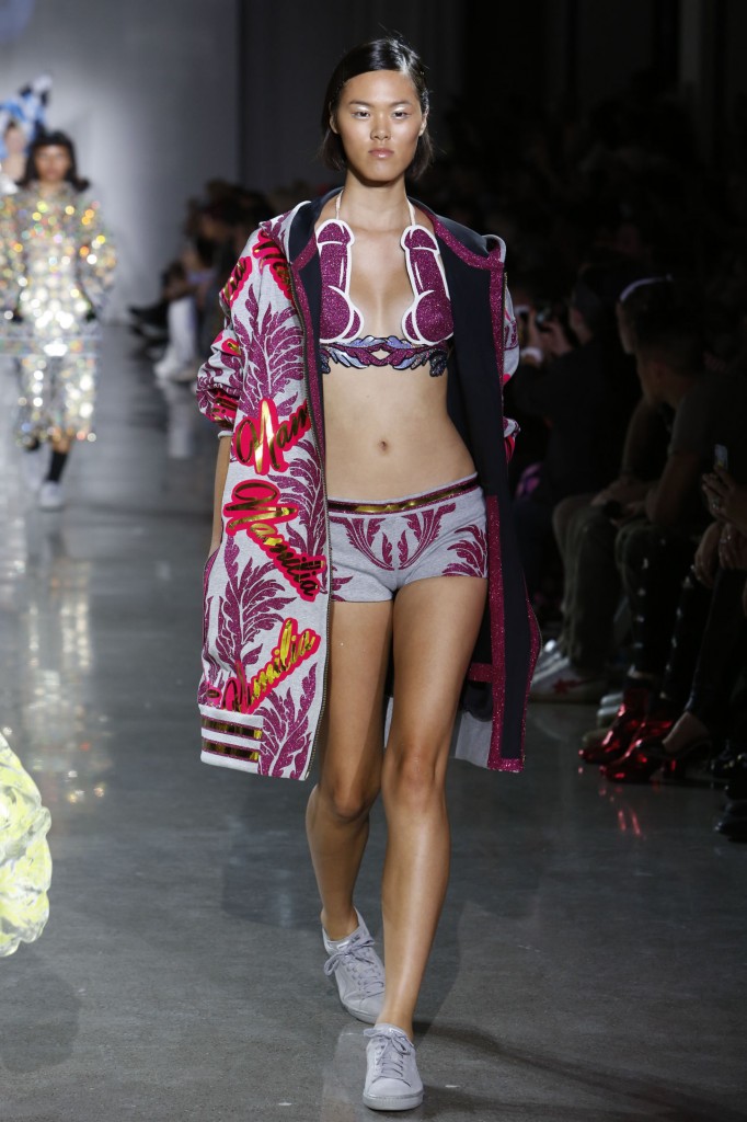 gallery-1441918711-g4a0898