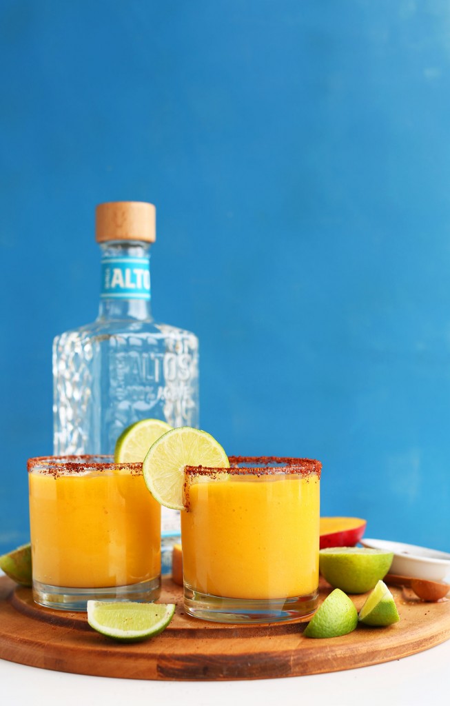 SPICY-SWEET-Mango-Chili-Lime-Margaritas-So-refreshing-simple-and-delicious-vegan-minimalistbaker