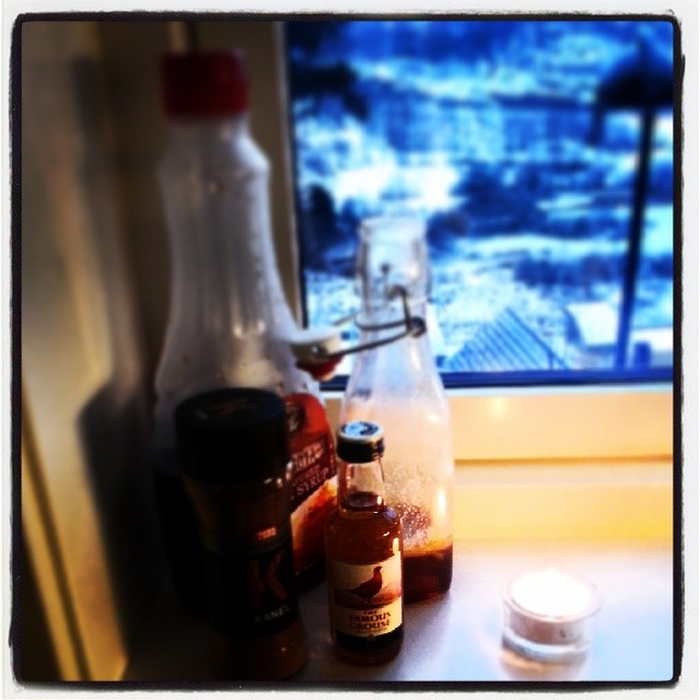 926358_283339905155108_2046078017_n