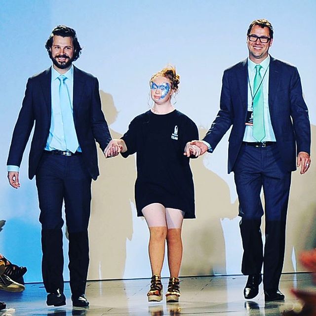 11821723_1645223229067160_589863189_n