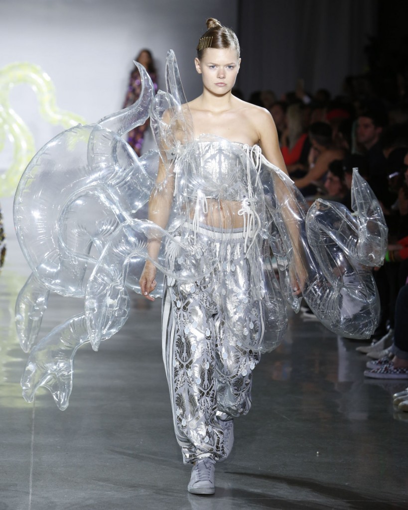 gallery-1441919422-g4a0936