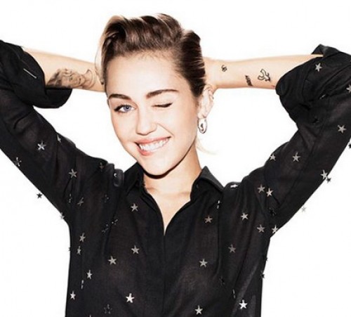 screenshot-www.elleuk.com 2015-10-04 18-01-52