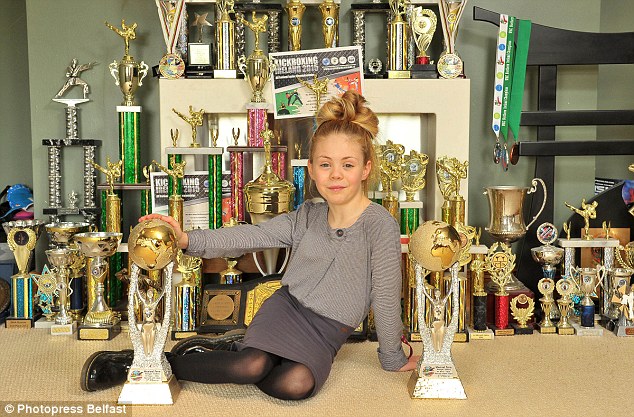 27BEC3B100000578-0-image-a-94_1429488616972