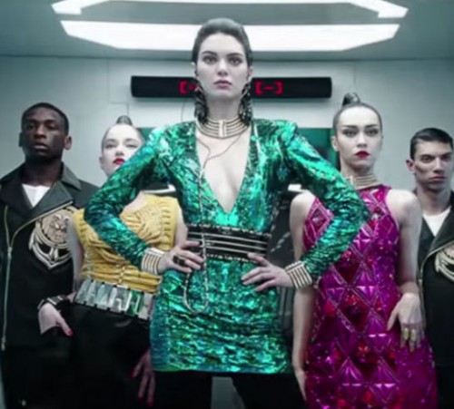 landscape-1446124477-hbz-kendall-jenner-balmain-ad