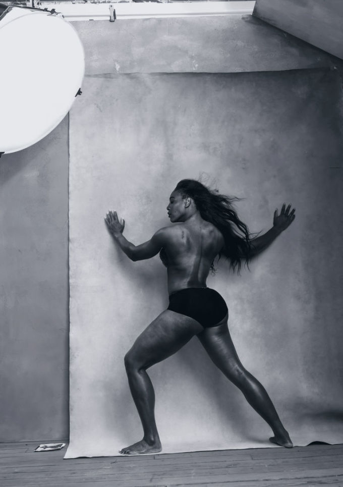 gallery-1448887831-pirelli-calendar-2016-april-serena-williams-pirelli_son7o4