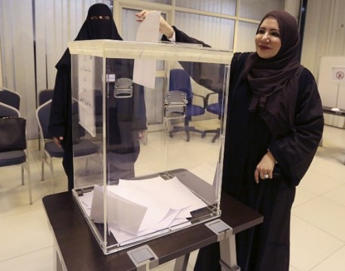 screenshot-jezebel.com 2015-12-12 20-43-04