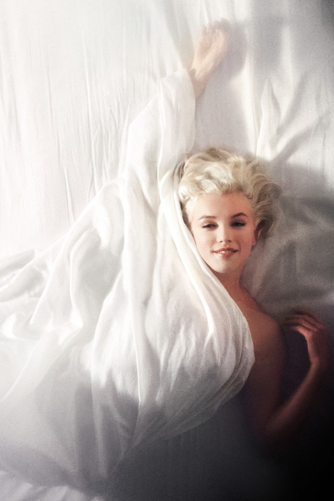 In Bed with Marilyn, - © Douglas Kirkland 1961