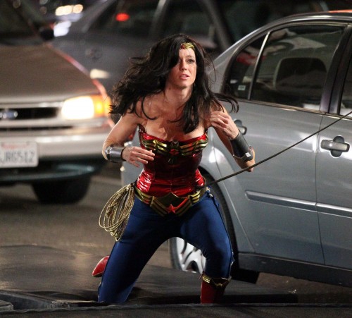 wonder-woman-costume-change-5-joss-whedon-lashes-out-at-sexism-in-comic-book-movie-industry-jpeg-241264
