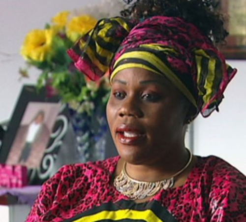 Samlandar Noelu sneru baki við henni þegar upp komst um allt