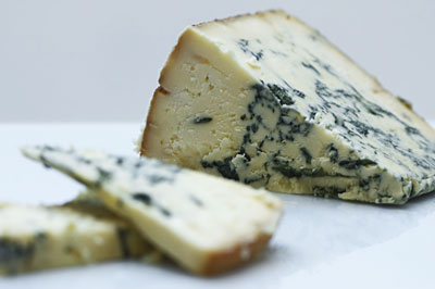 delicious-cropwell-bishop-stilton-taste-test-400